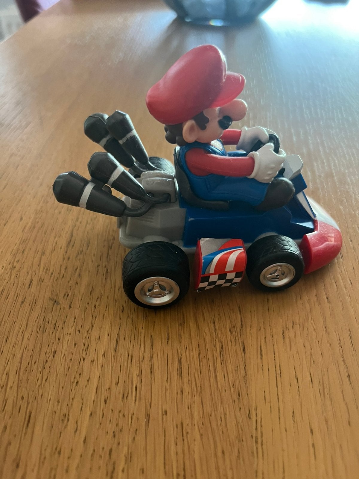 Mario kart auto, Kinderen en Baby's, Speelgoed | Speelgoedvoertuigen, Ophalen of Verzenden, Zo goed als nieuw