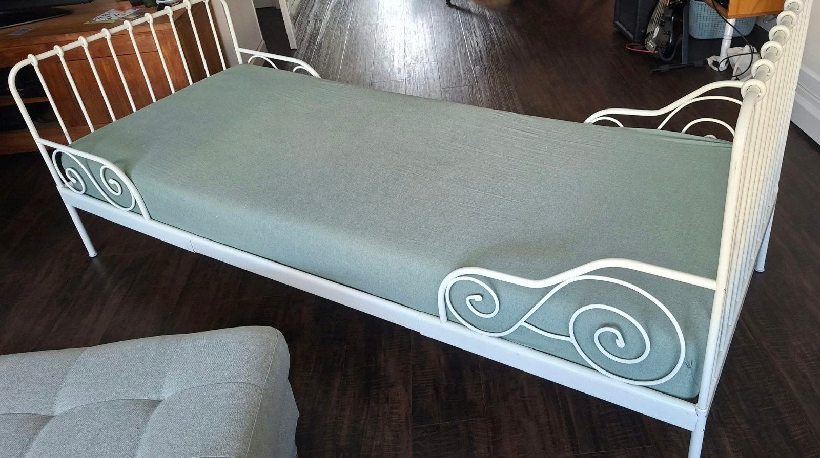 1 pers ikea stalen bed, Ophalen, 85 tot 100 cm, Gebruikt, Lattenbodem