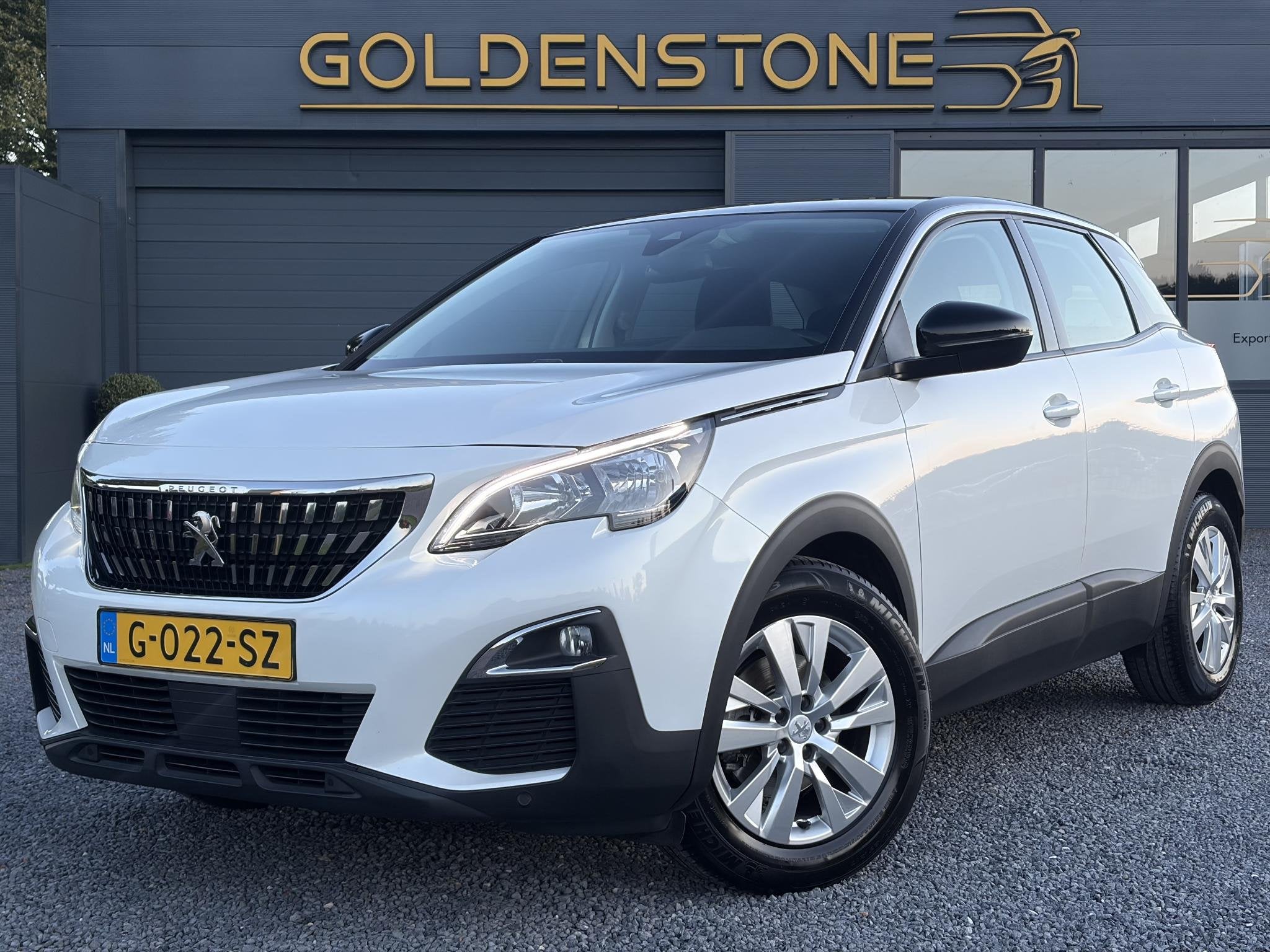 Peugeot 3008 1.2 PureTech Active ✓D-riem vv in 2023✓360, Auto's, Voorwielaandrijving, Dealer onderhouden, Stof, Gebruikt