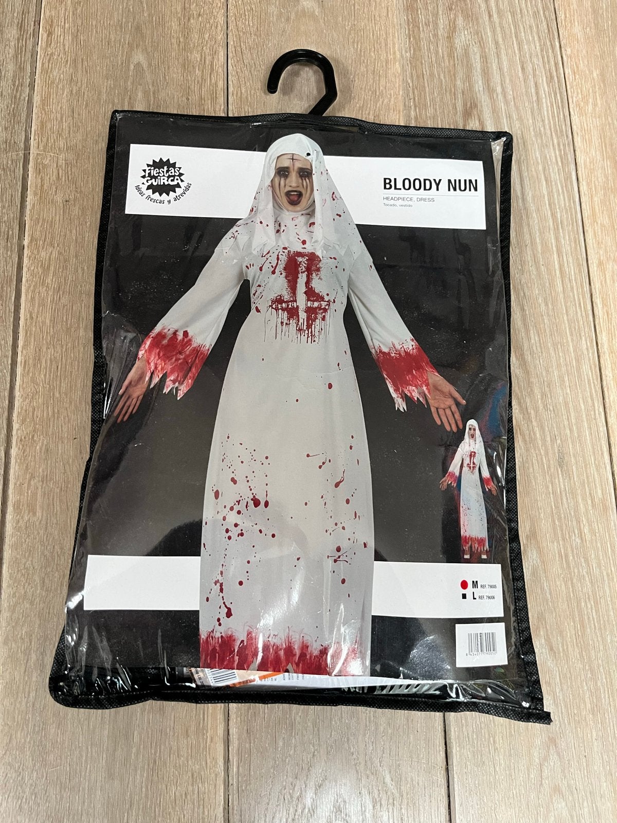 Bloody Nun Kostuum - Halloween Non Kostuum Maat 38-40, Ophalen of Verzenden, Zo goed als nieuw, Kostuum, Halloween of Griezel