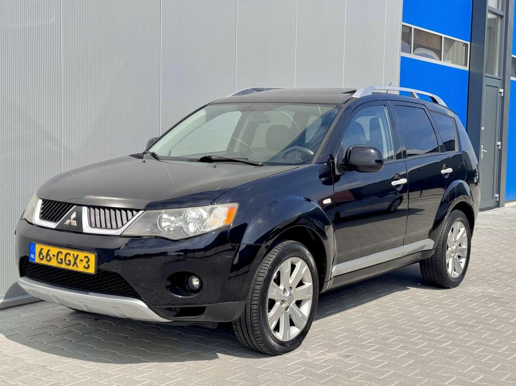Mitsubishi Outlander 2.4 Instyle 7 pers| vol opties | 4WD, Auto's, Automaat, 4 cilinders, 7 stoelen, Zwart