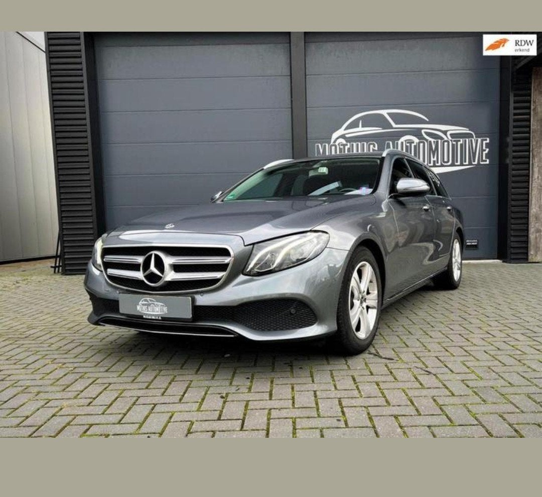Mercedes-Benz E-Klasse E200 184pk 9G-TRONIC 2017 Grijs, Achterwielaandrijving, Leder en Stof, Stationwagon, Particulier