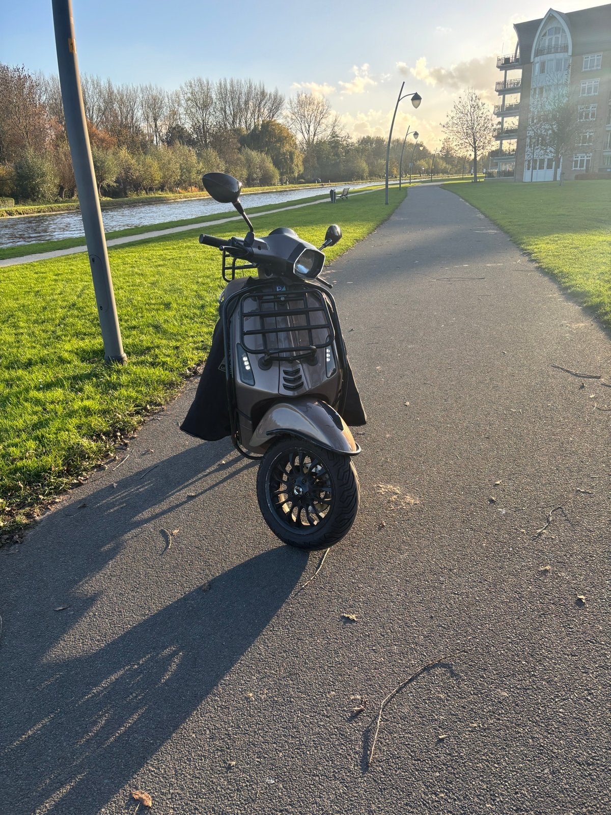 Vespa (Sprint) 2017 Full Option - Bruin, Weinig kilometers, Gebruikt, Overige modellen, Maximaal 45 km/u, Ophalen of Verzenden