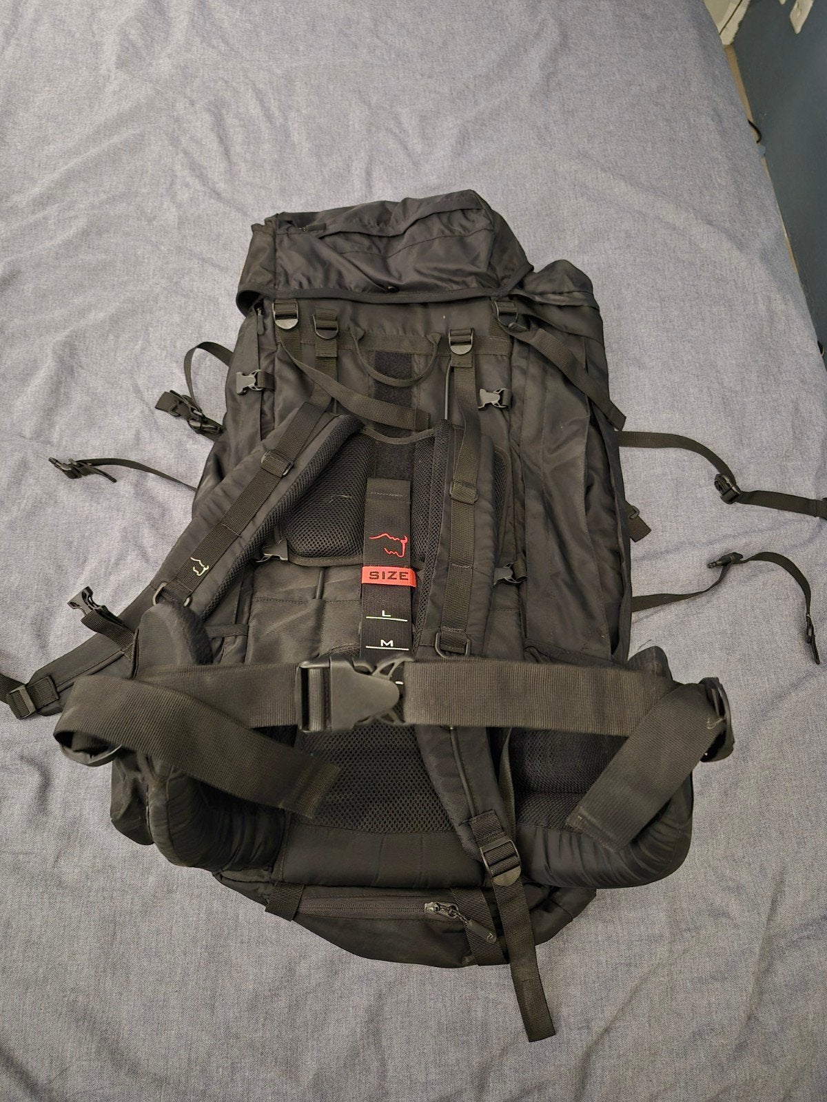 Wildebeast backpack  70 liter, Ophalen, Zo goed als nieuw, 30 cm of meer