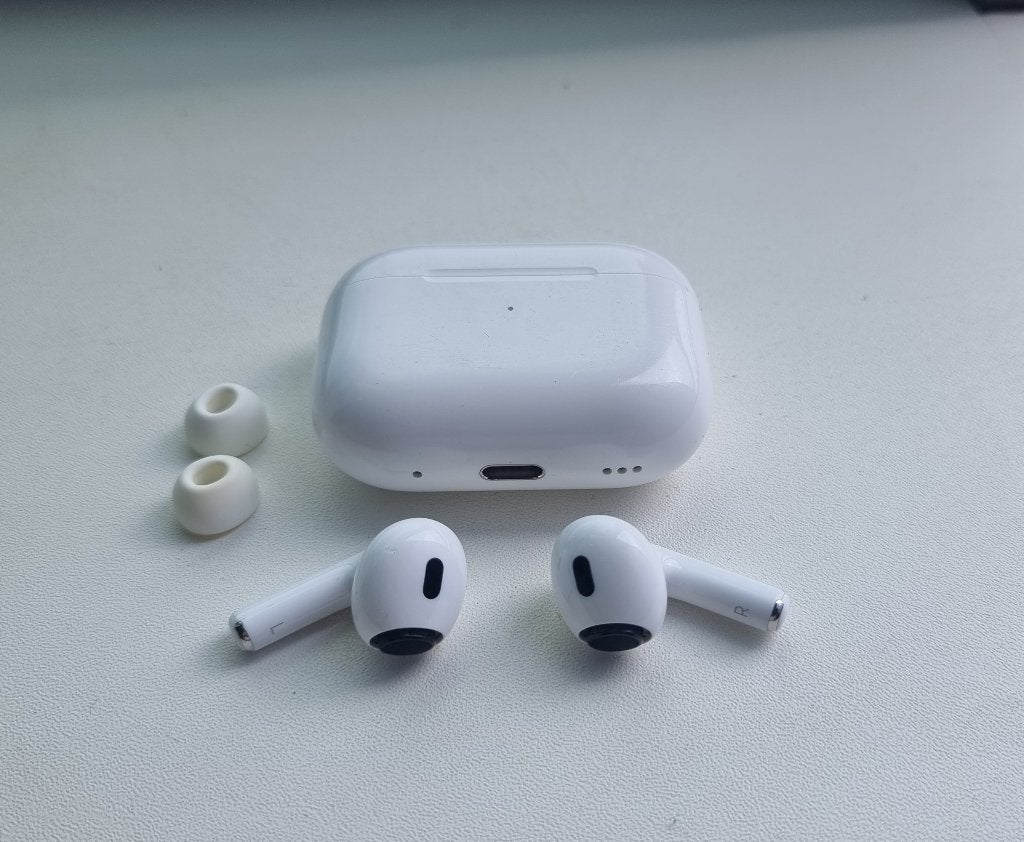 Apple AirPods Pro 2 (USB-C) Met MagSafe Oplaadcase