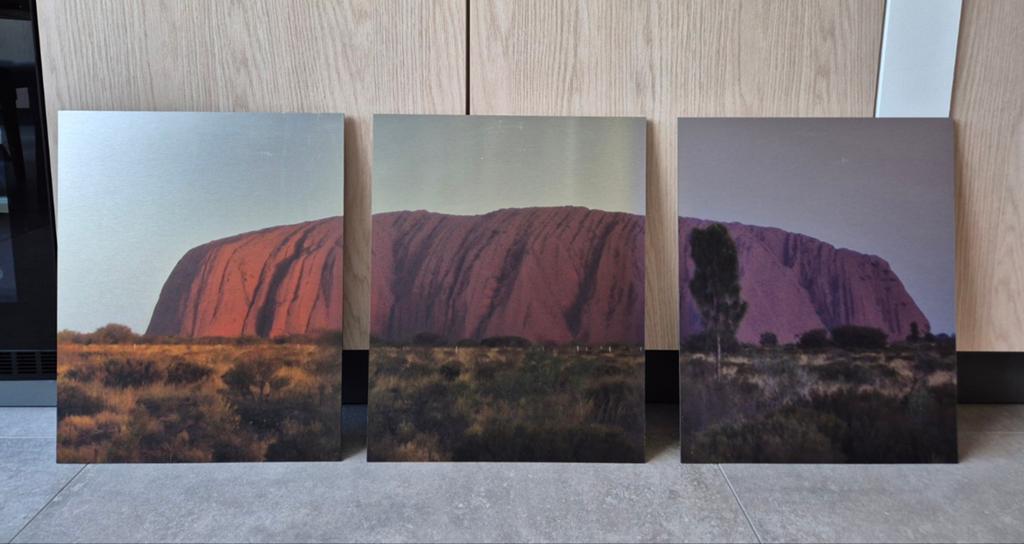 Foto's op aluminium: drieluik "Uluru bij zonsondergang", Ophalen, Minder dan 50 cm, Oorspronkelijke maker, Zo goed als nieuw