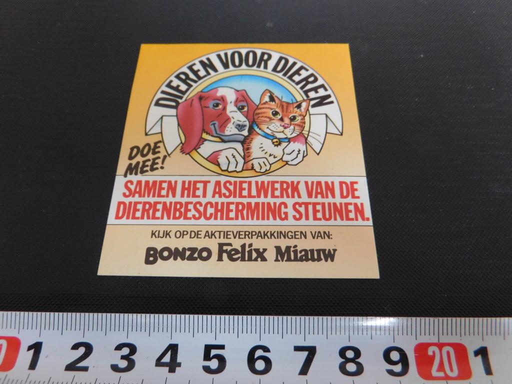 sticker dieren voor dieren asielwerk bonzo felix miauw, Verzamelen, Ophalen, Zo goed als nieuw