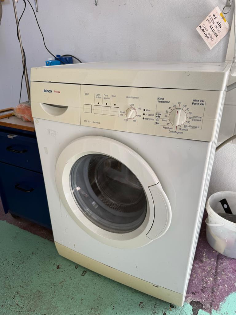 Bosch Maxx wasmachine -   in Den Haag (transport mogelijk), Ophalen of Verzenden, Zo goed als nieuw, Voorlader, Wolwasprogramma