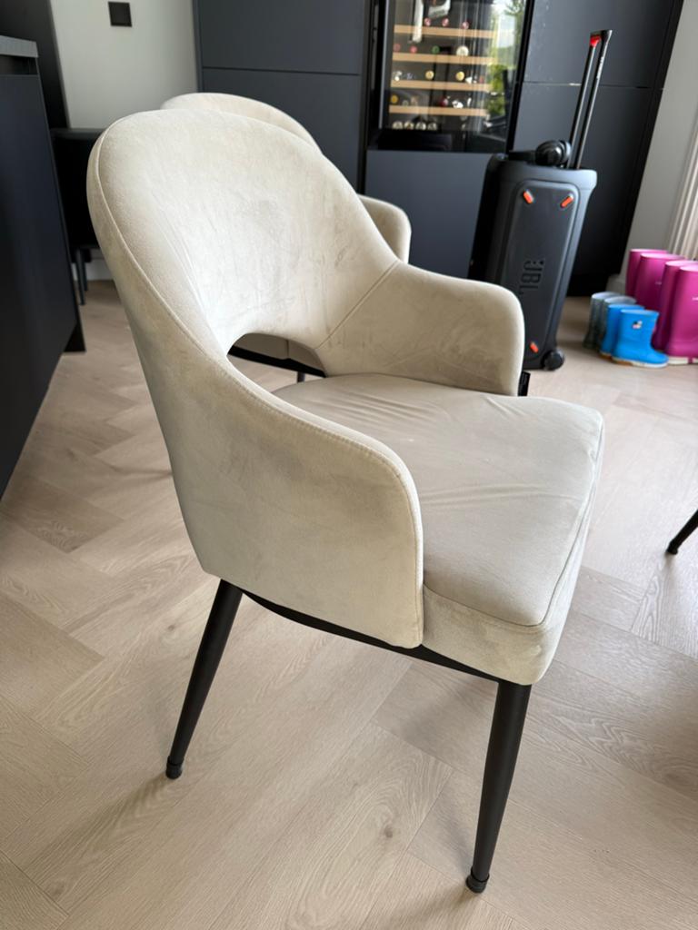 Eetkamerstoel. Beige van dubbelman. 4 stuks, Ophalen, Gebruikt, Overige kleuren, Eén