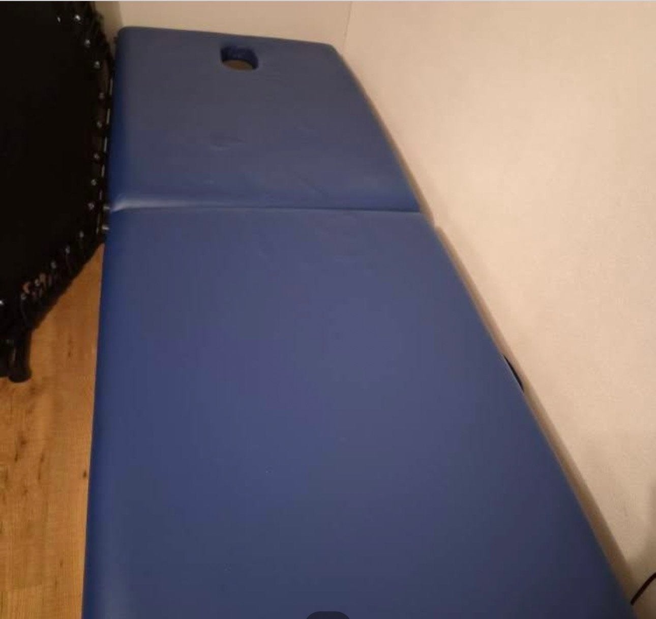 Titel: Complete opvouwbare massagetafel met accessoires, Ophalen, Gebruikt, Massagetafel