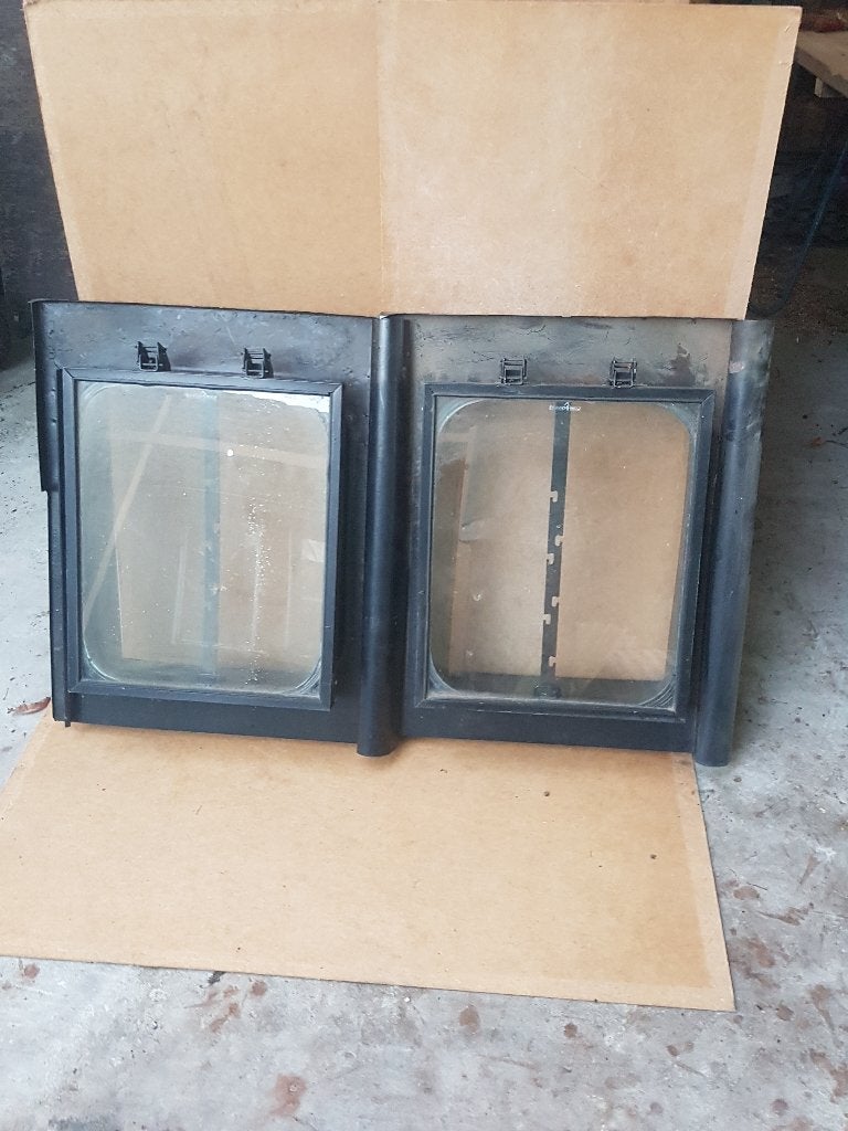 Dakramen voor dakpannen - Set van 2, Ophalen, Gebruikt, Zwart, Minder dan 5 m²