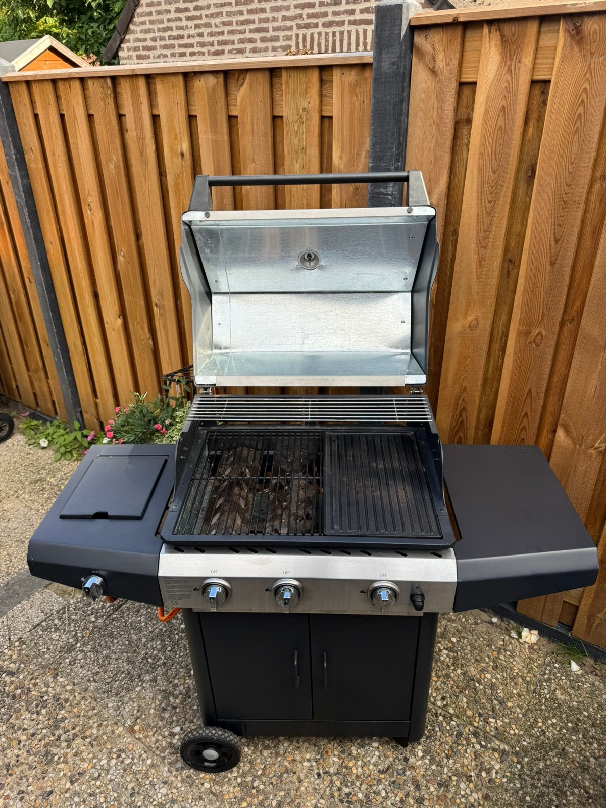 Mooie en goed onderhouden gas BBQ!, Ophalen, Gebruikt, Garden Grill