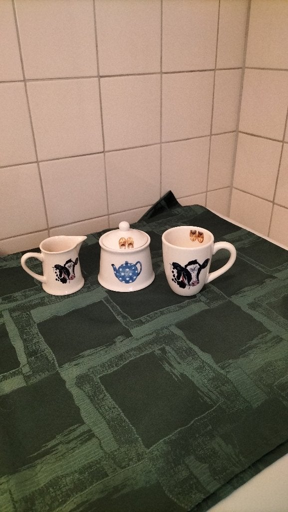 Roomkannetje Aie -Kroese Kolk ., Ophalen of Verzenden, Nieuw, Overige stijlen, Kop(pen) en/of Schotel(s)