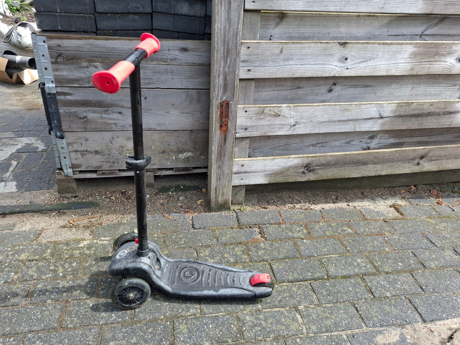 Future step met drie wielen en lampjes in de wielen, Fietsen en Brommers, Ophalen, Gebruikt, Gewone step, FUTURE
