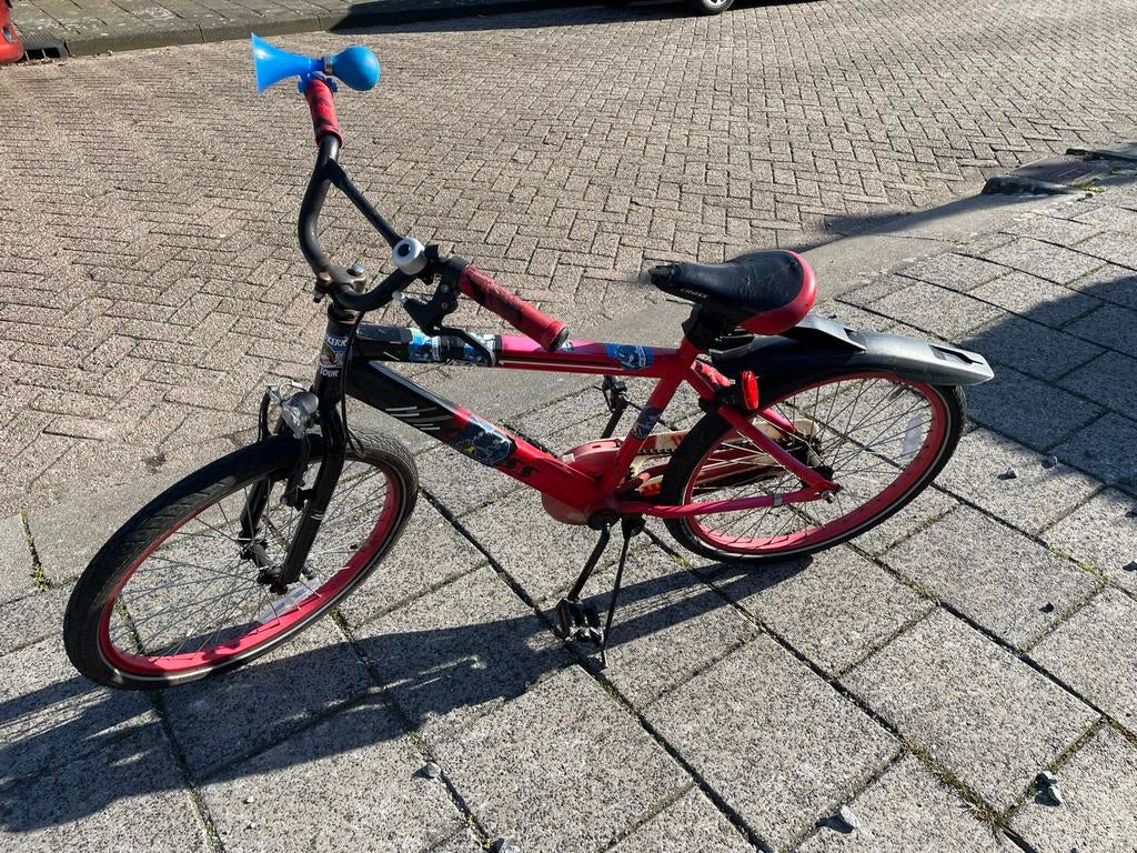 Gratis af te halen: 22 inch jongensfiets om op te knappen, Fietsen en Brommers, Fietsen | Jongens, Ophalen, Gebruikt, 22 inch