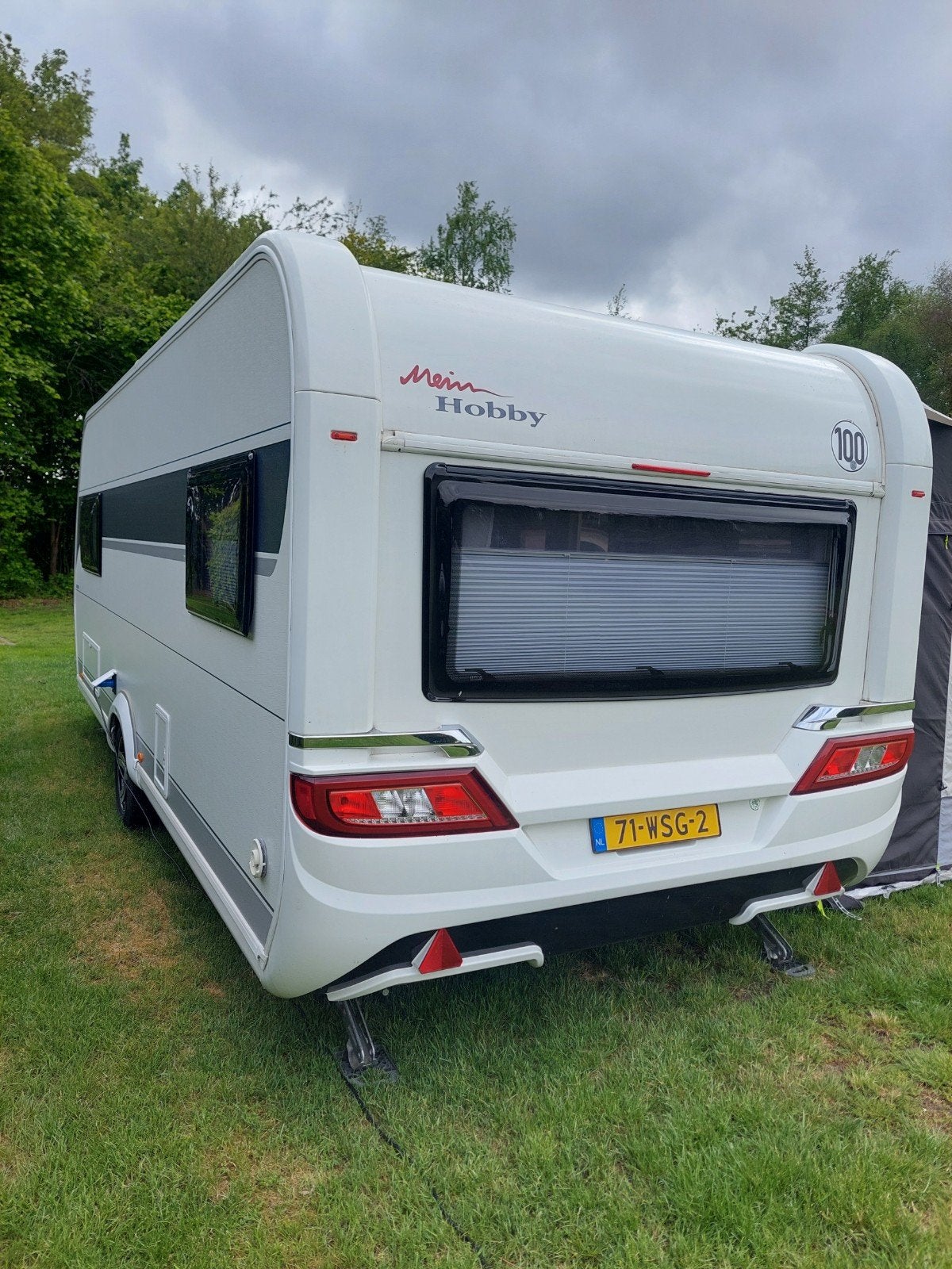 Hobby Maxia 585 UL 2025- Ruime en complete caravan, Caravans en Kamperen, Rondzit, Hobby, Koelkast, Particulier