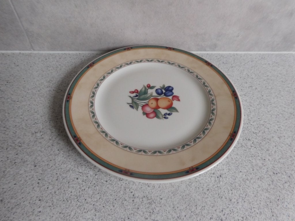 Bord 21 cm. Cottage Garden Heinrich Winterling, Ophalen of Verzenden, Zo goed als nieuw, Bord(en), Overige stijlen