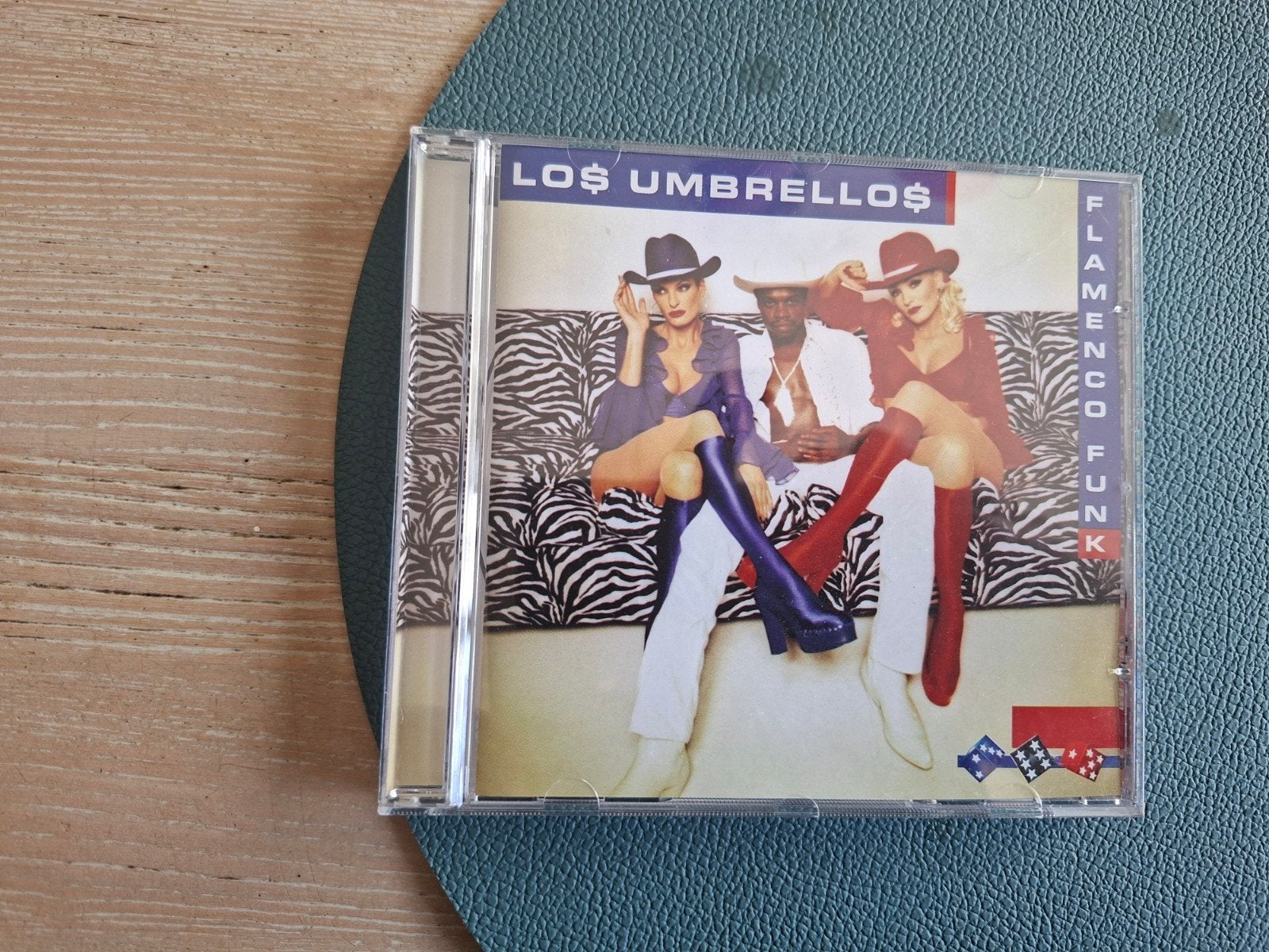 los umbrellos flamenco funk album, Ophalen of Verzenden, Zo goed als nieuw