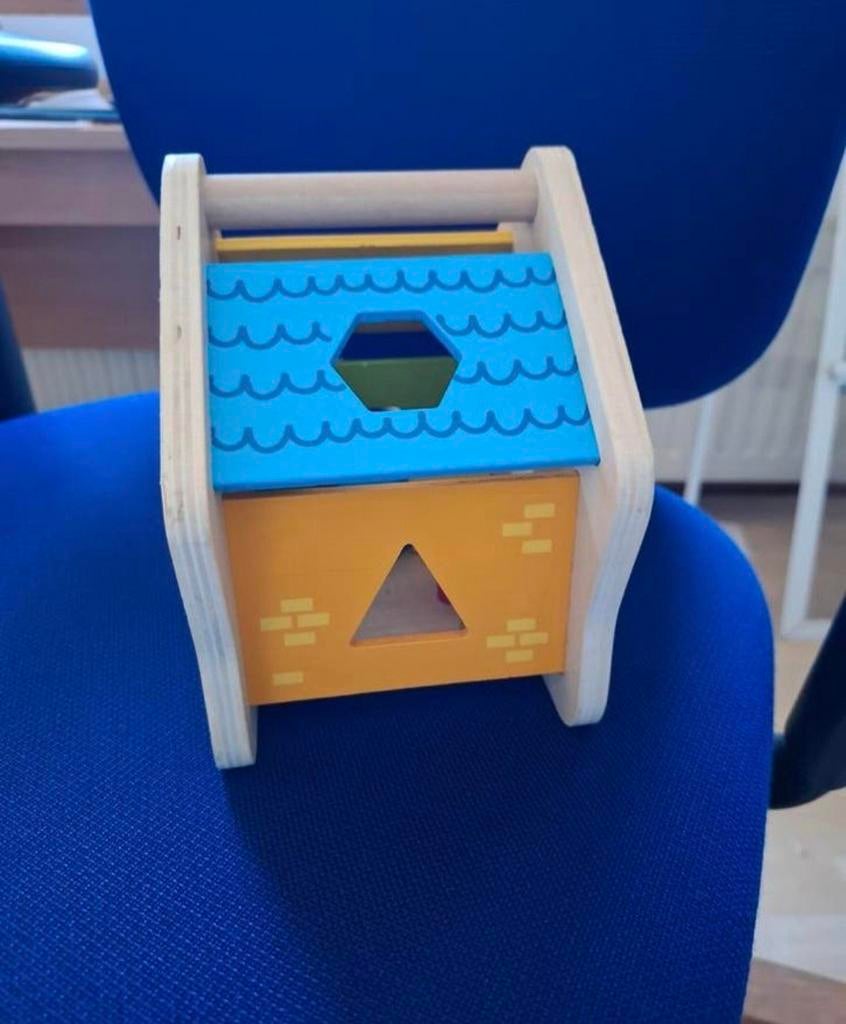 Gratis Houten vormen huisje - Educatief speelgoed, Ophalen of Verzenden, Gebruikt, Overige typen