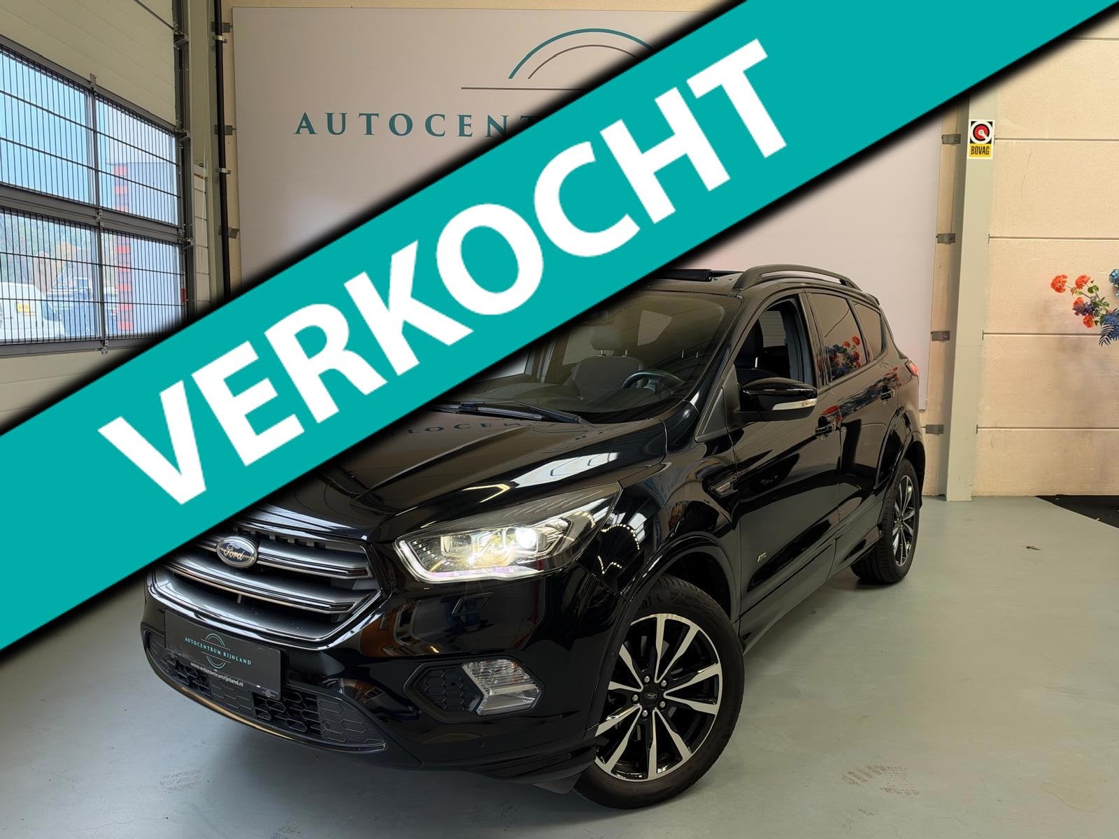 Ford Kuga 1.5 EcoBoost ST Line, Pano, Camera, carplay, Stoel, Auto's, Automaat, Dealer onderhouden, 1498 cc, 4 cilinders