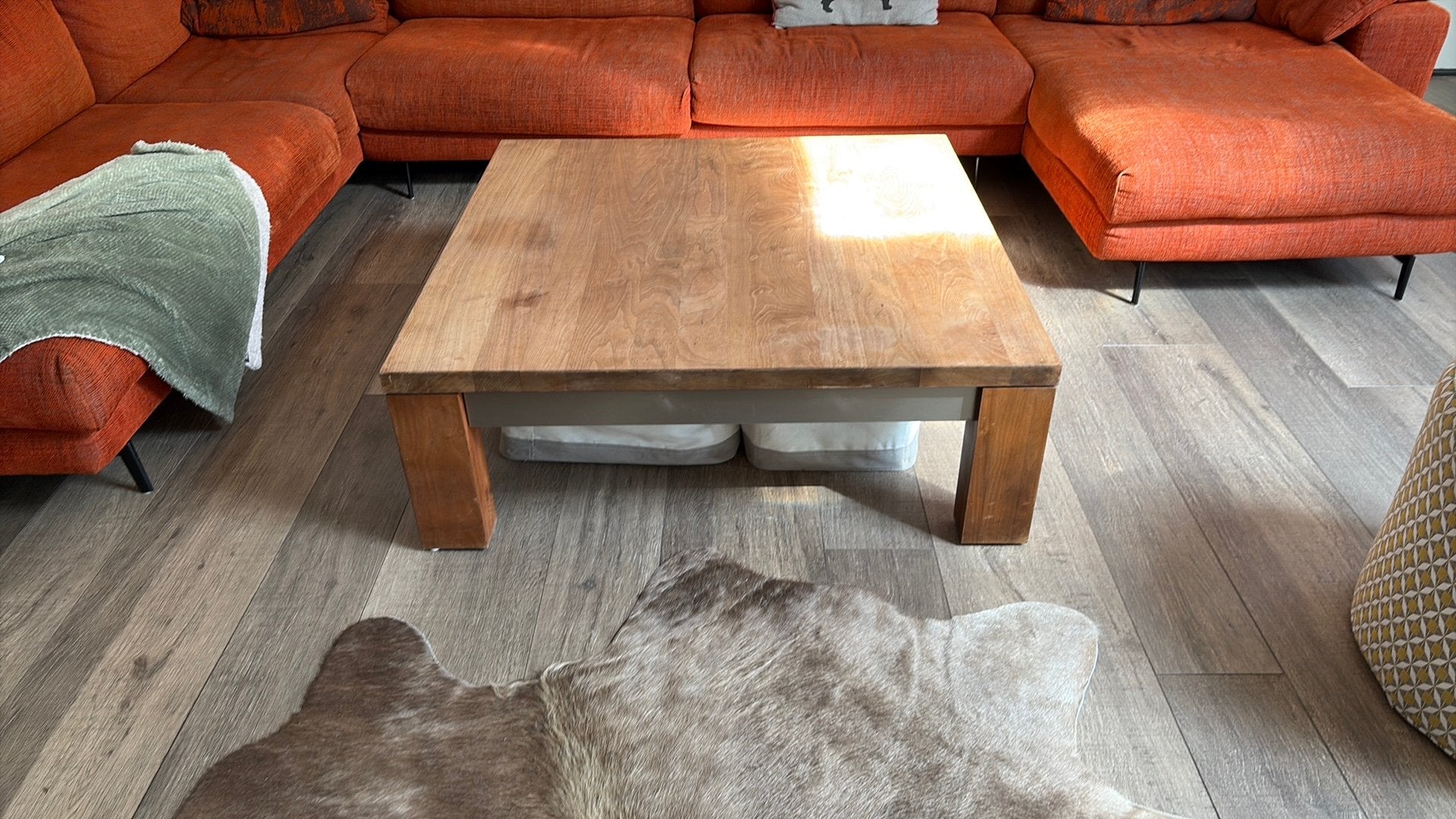 Bert Plantagie, salontafel stripe, noten in olie metaal, Huis en Inrichting, Tafels | Salontafels, Ophalen, Gebruikt, 100 tot 150 cm