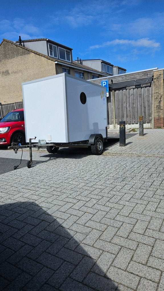 Gesloten Aanhanger 750kg Polyester, Ophalen, Zo goed als nieuw, Cncfrees, Vaartweg Lelystad