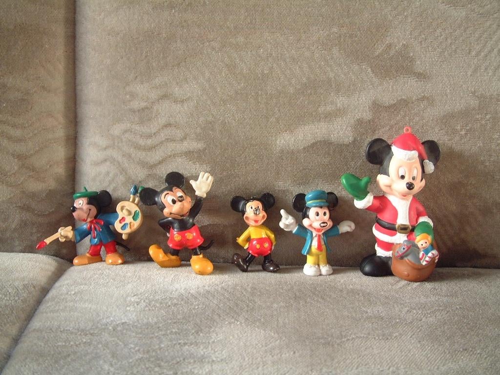 5x Mickey Mouse,die met palet is van Bully, Verzamelen, Disney, Beeldje of Figuurtje, Mickey Mouse, Ophalen of Verzenden