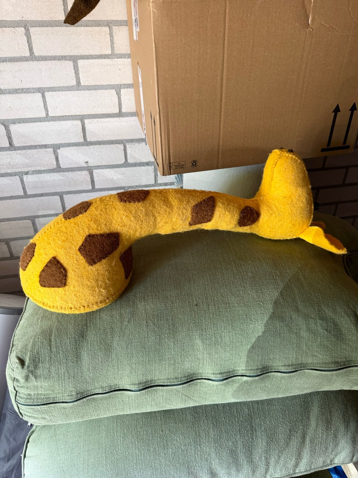 Vilten Dierenkop Giraffe - 65cm Hoog, Ophalen, Gebruikt, Giraf, Geel