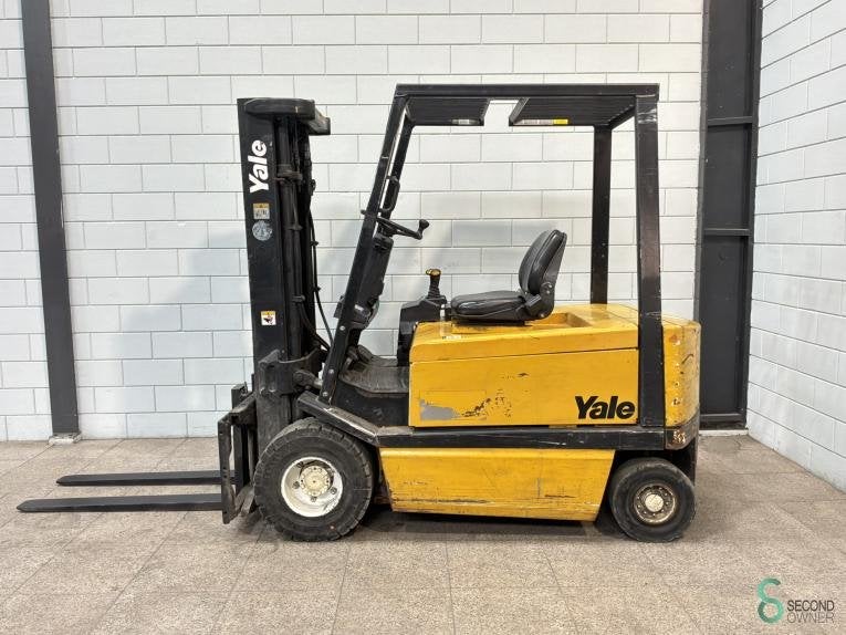 Heftrucks Elektrisch Yale ERP 30 ALF 2002