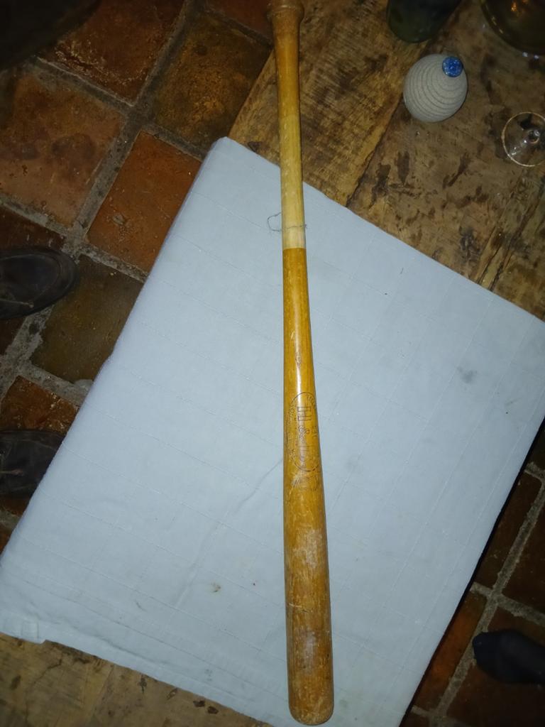 Vintage Hillerich & Bradsby softbal slaghout - Made in USA, Ophalen of Verzenden, Losse munt