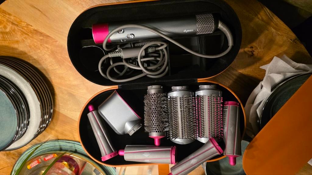 Dyson Airwrap Complete Haarstyler met accessoires, Ophalen of Verzenden, Zo goed als nieuw, Haarverzorging