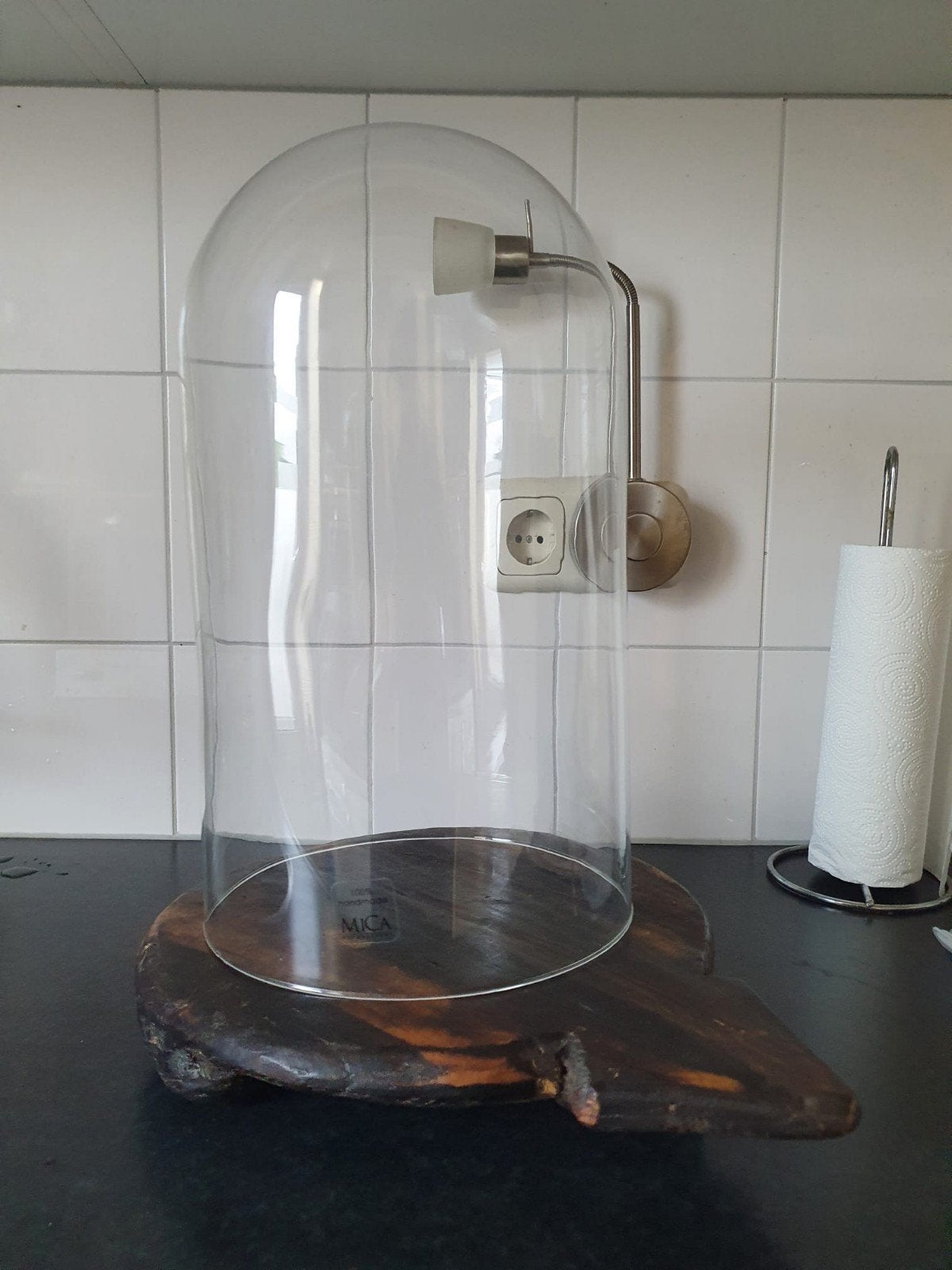 Mica stolp met houten voet, Ophalen, Zo goed als nieuw