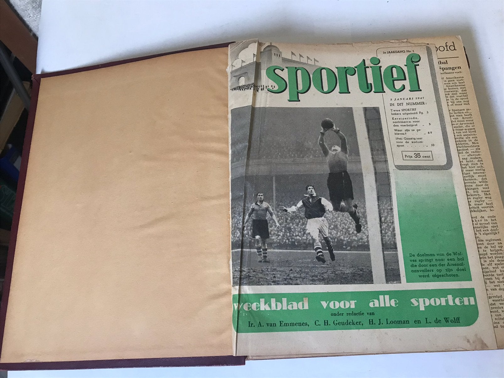 Weekblad SPORTIEF . Blad voor alle sporten. Jaárgang 1947., Boeken, Ophalen of Verzenden, Gelezen, Balsport
