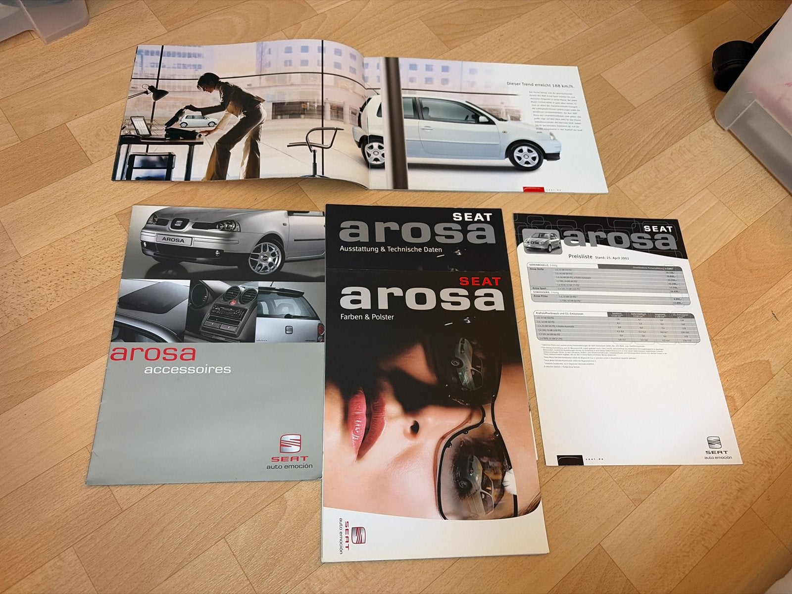 SEAT Arosa Brochures & Accessoires Catalogus (3 stuks), Ophalen of Verzenden, Gelezen