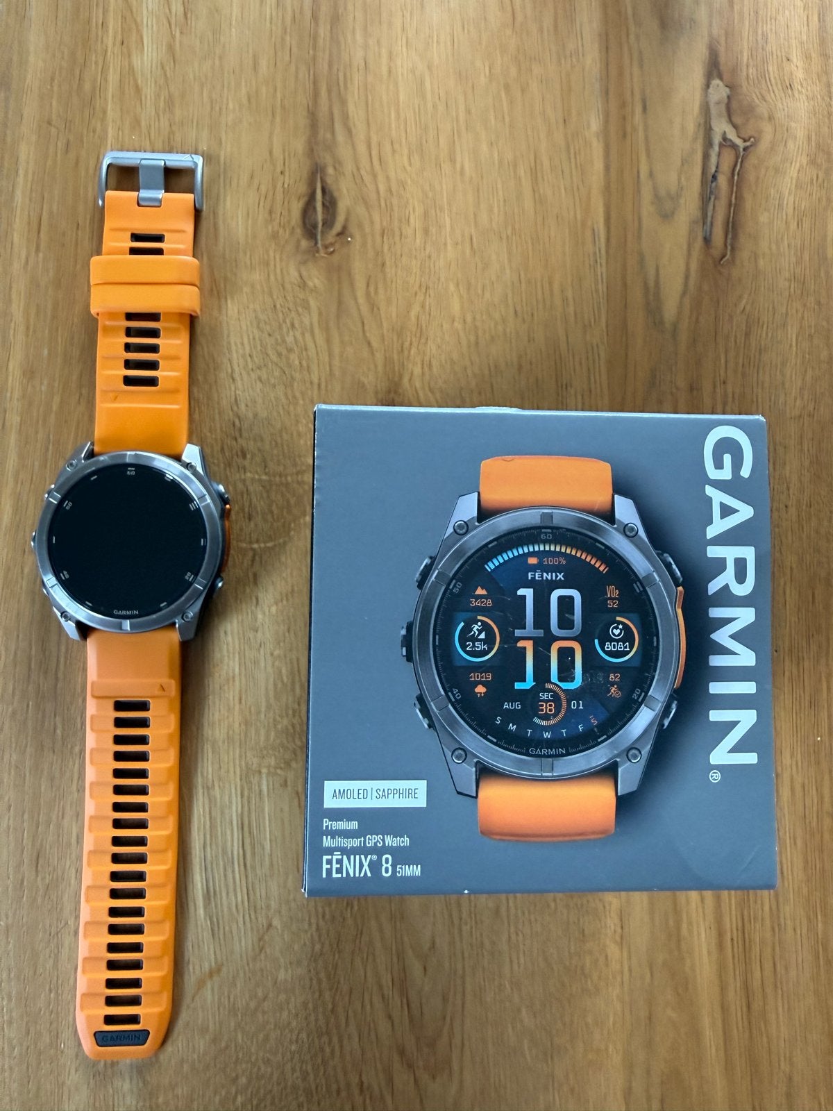 Garmin Fenix 8 51mm AMOLED Sapphire Multisport GPS Horloge, Ophalen, Afstand, Oranje, Zo goed als nieuw