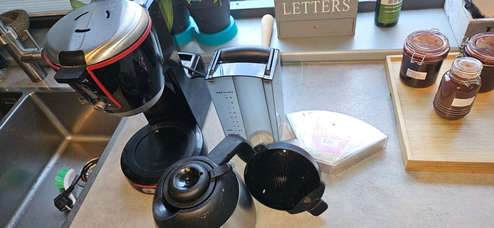 Philips filter koffiezetapparaat., Ophalen, Afneembaar waterreservoir, Gebruikt, 10 kopjes of meer