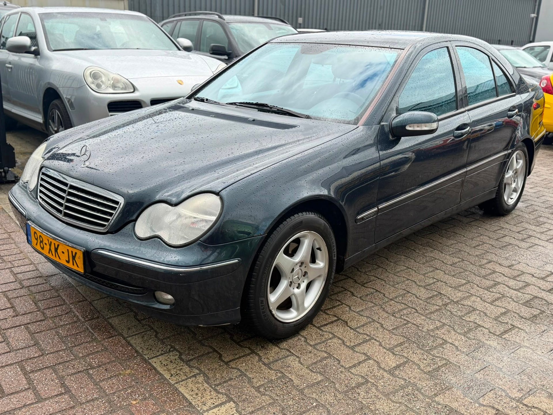 Mercedes-Benz C-klasse 180 Elegance Sedan 2007 Airco APK 04-, Auto's, 1355 kg, 1998 cc, Gebruikt, 4 cilinders