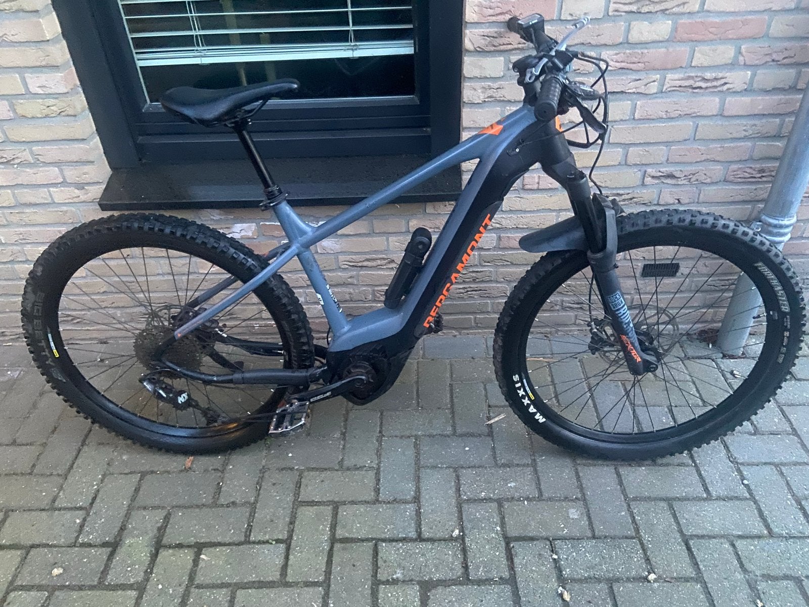Bergamont E-Revox Sport met 500Wh Bosch accu, Fietsen en Brommers, Ophalen of Verzenden, Gebruikt, 50 km per accu of meer, Overige merken