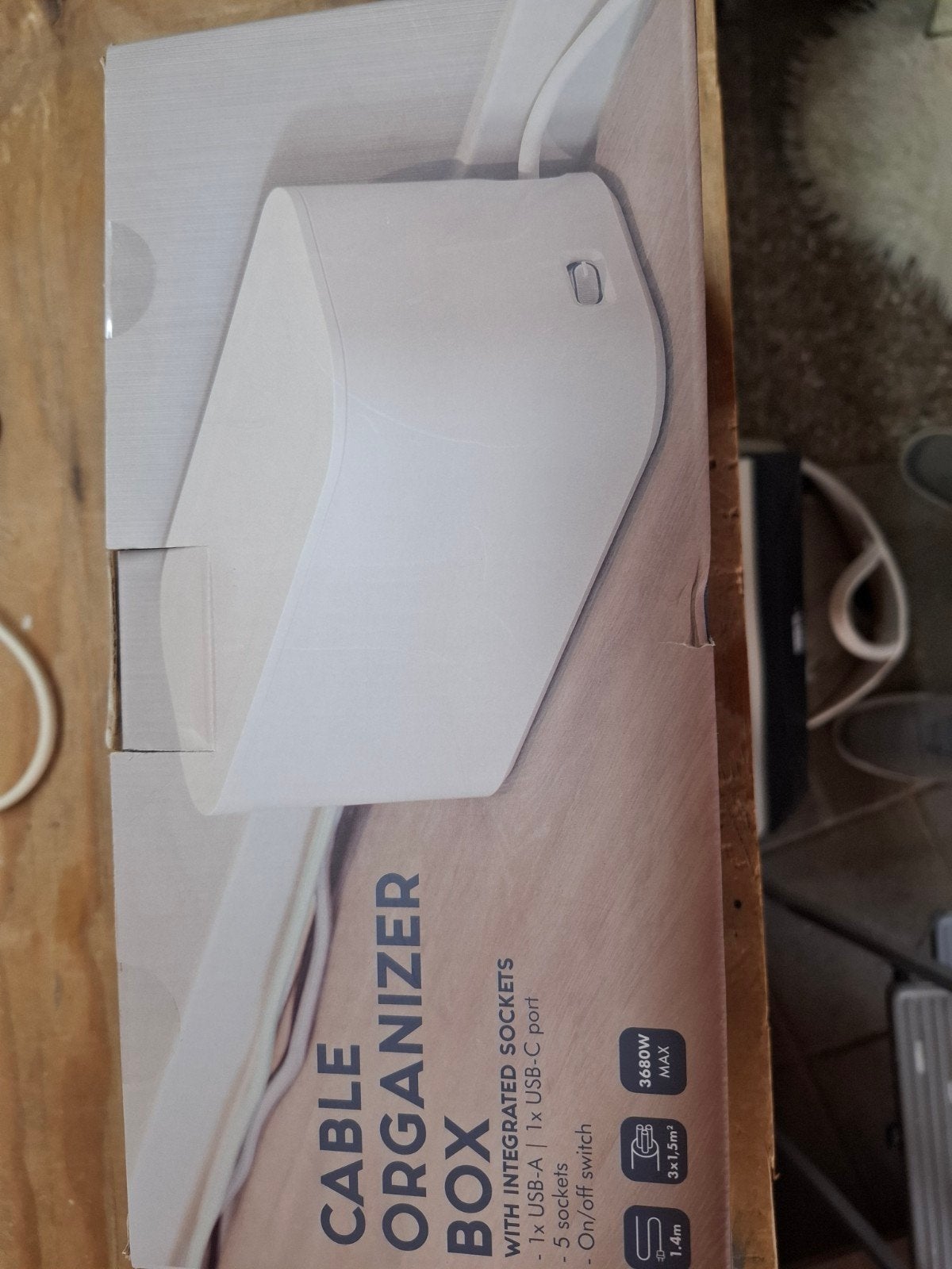 Kabel Organizer Box met 5 stopcontacten en USB-poorten, Ophalen