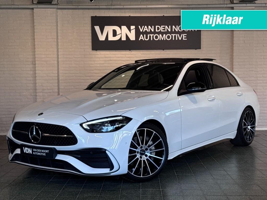 Mercedes-benz C-KLASSE 180 AMG Line Night BTW Pano Camera St, Automaat, 4 cilinders, Met garantie (alle), Wit