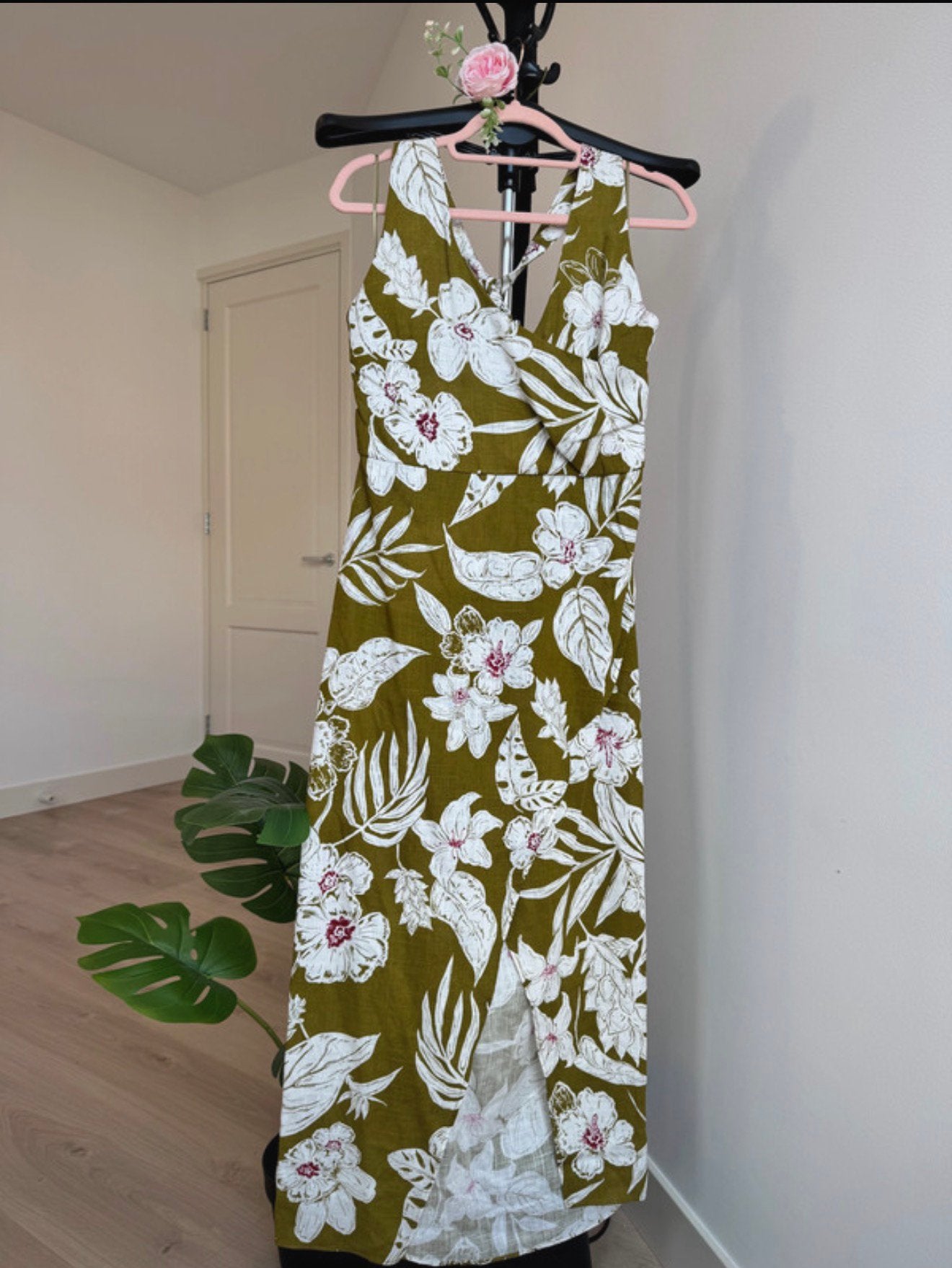 Zara linnen jurk met bloemenprint – nieuw met kaartje, Maat 38/40 (M), Nieuw, Ophalen of Verzenden, Onder de knie