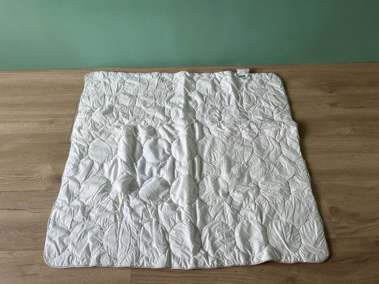 IKEA Lenast peuterdekbed 110x125 cm met 2 sets beddengoed., Gebruikt, Ophalen of Verzenden, IKEA, Set van meerdere stuks
