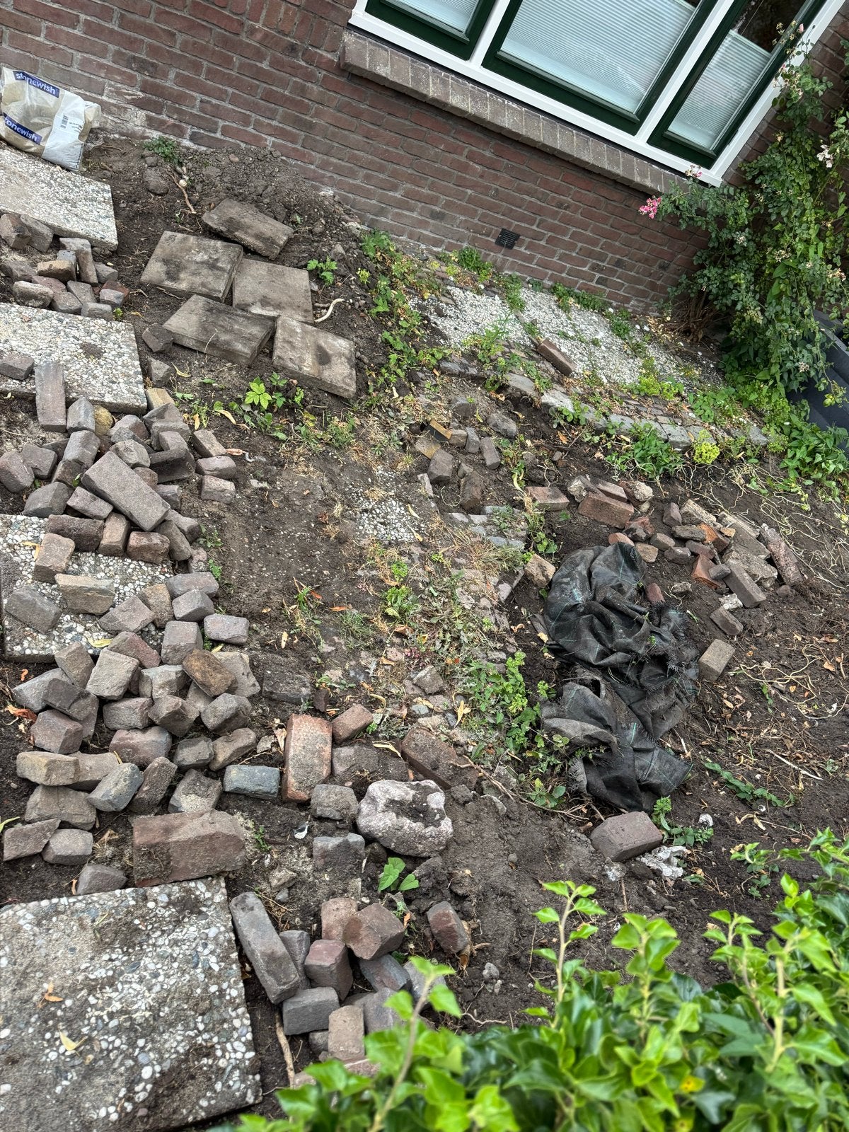 Gebruikte klinkers en terrastegels, Tuin en Terras, Ophalen, Gebruikt, Klinkers, 5 tot 10 m²