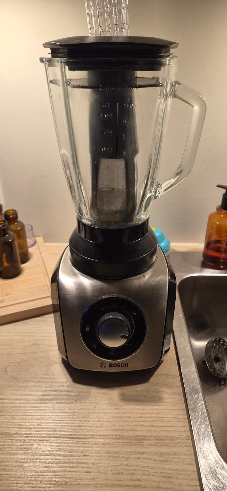 Bosch CNSM13 Blender 800W - Zo goed als nieuw, 1 tot 2 liter, 2 snelheden, Ophalen of Verzenden, Zo goed als nieuw