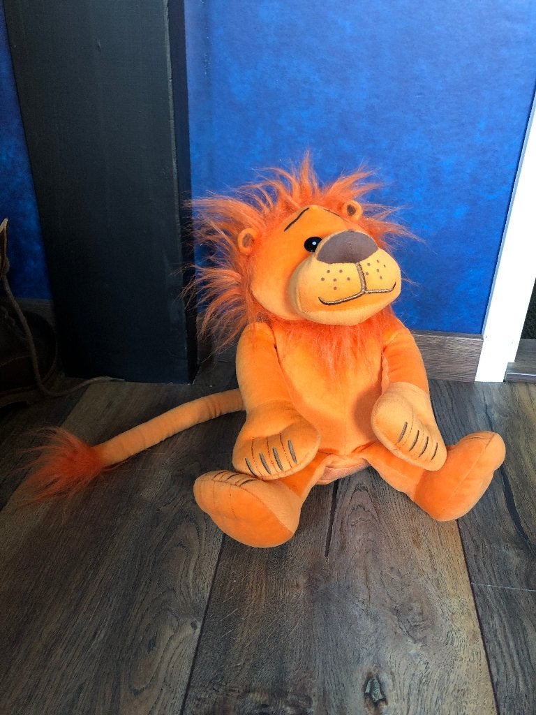 Spaarpot oranje leeuw | knuffel | ING, Verzamelen, Spaarpotten, Zo goed als nieuw, Dier, Overige materialen, Ophalen of Verzenden