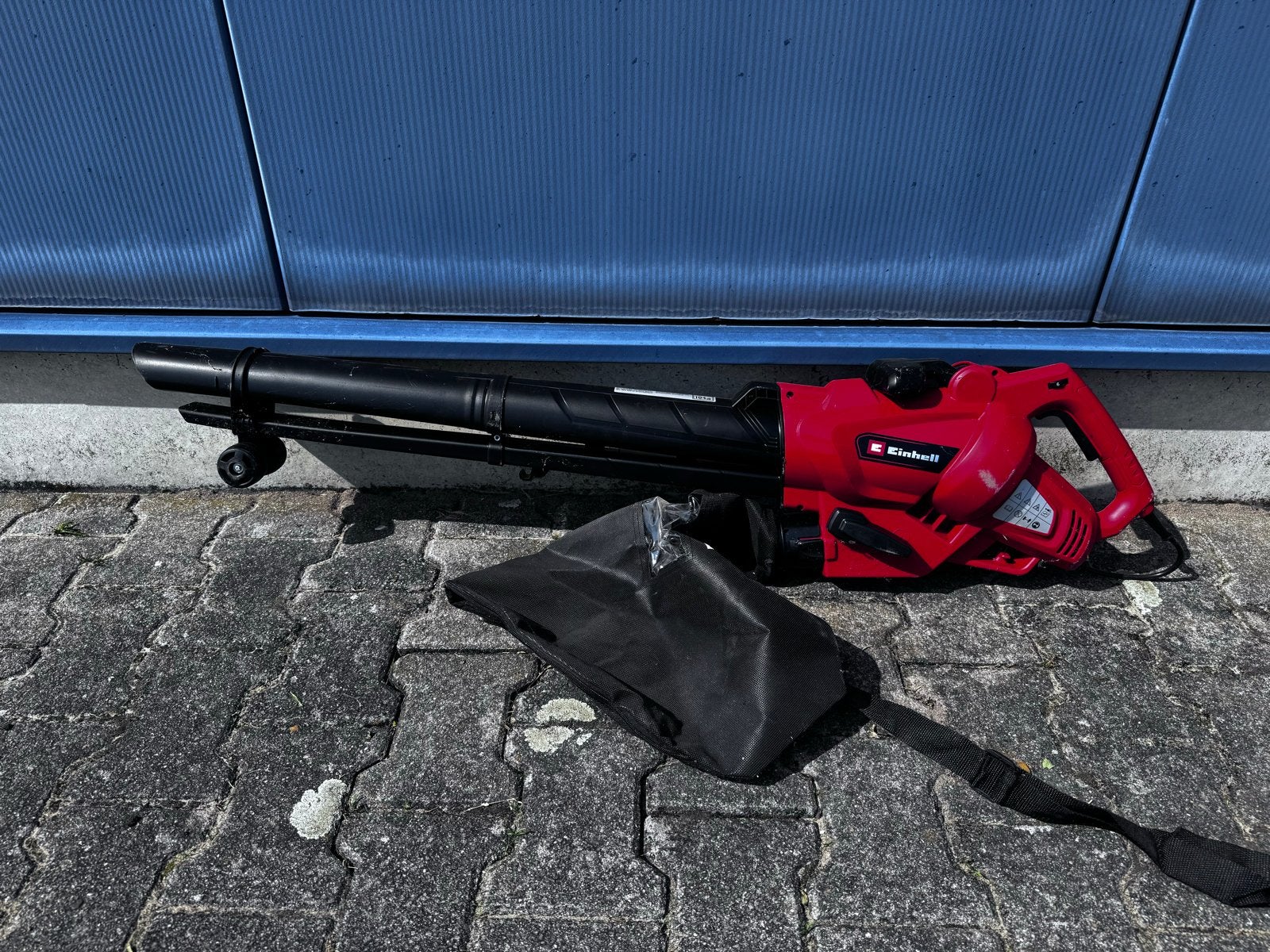 Einhell Elektrische Bladblazer met Zuigfunctie en Opvangzak, Ophalen, Handgedragen, Nieuw, Met opvangzak