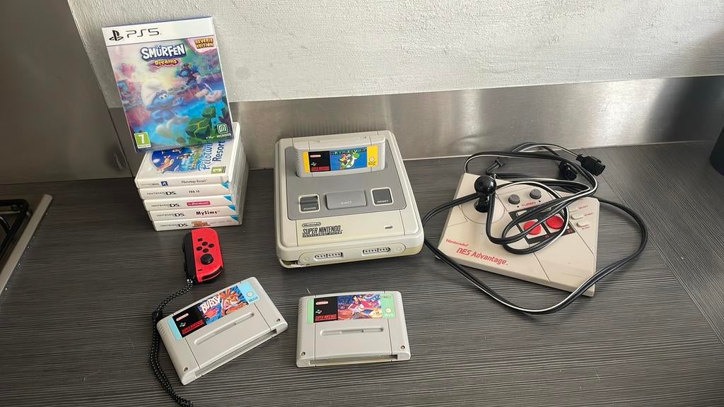Verschillendd games en consoles Snes en meer, Spelcomputers en Games, Spelcomputers | Nintendo NES, Met games, Verzenden, ., Met 2 controllers