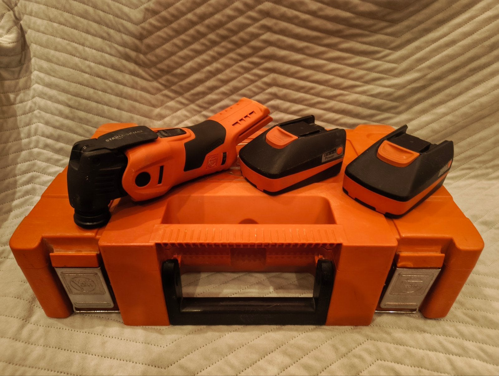 Fein Multitool met 2x 2.5Ah accu en accessoires, Doe-het-zelf en Verbouw, Gereedschap | Handgereedschap, Ophalen of Verzenden