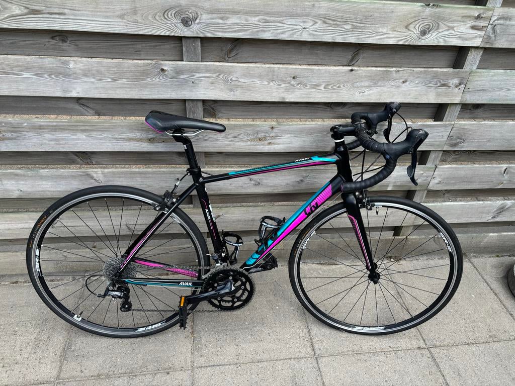 Dames racefiets - Liv Avail - Zwart/Roze/Blauw, Fietsen en Brommers, Fietsen | Racefietsen, 28 inch, 10 tot 15 versnellingen, Aluminium