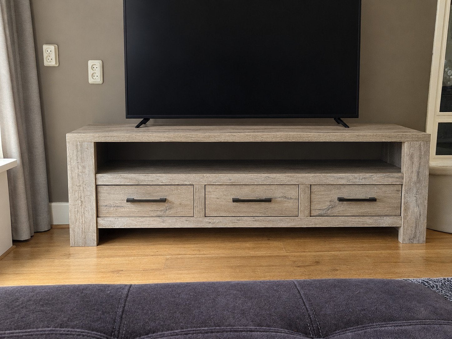tv meubel te koop, Ophalen, 150 tot 200 cm, Zo goed als nieuw, Minder dan 100 cm